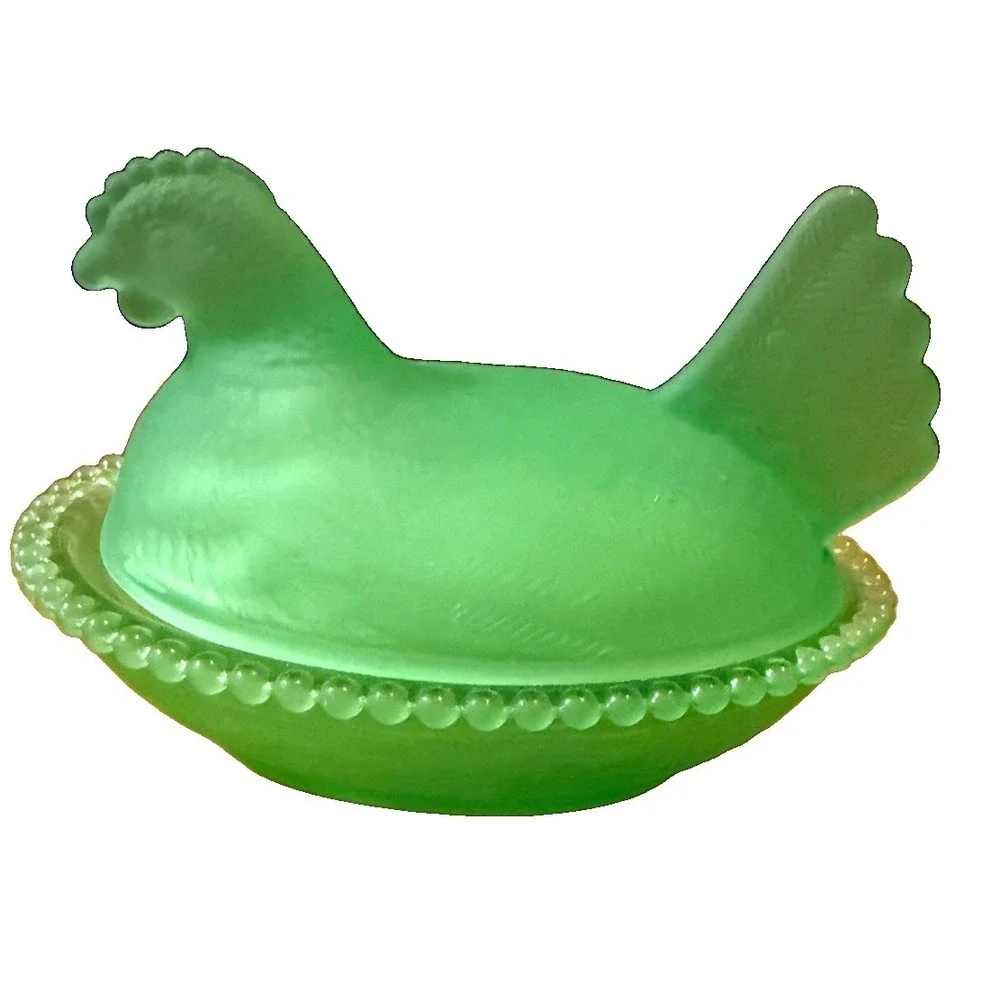 Green Frosted Glass Hen on Nest Covered Dish Chicken Trinket Candy Box Decor